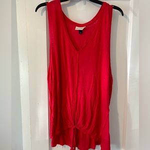Plus size red tank with front knot